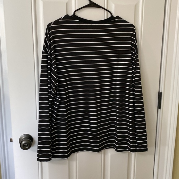 Shein black and white tunic - Picture 5 of 5